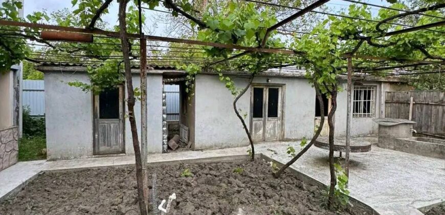 House for sale – Khashuri district, Gomi village